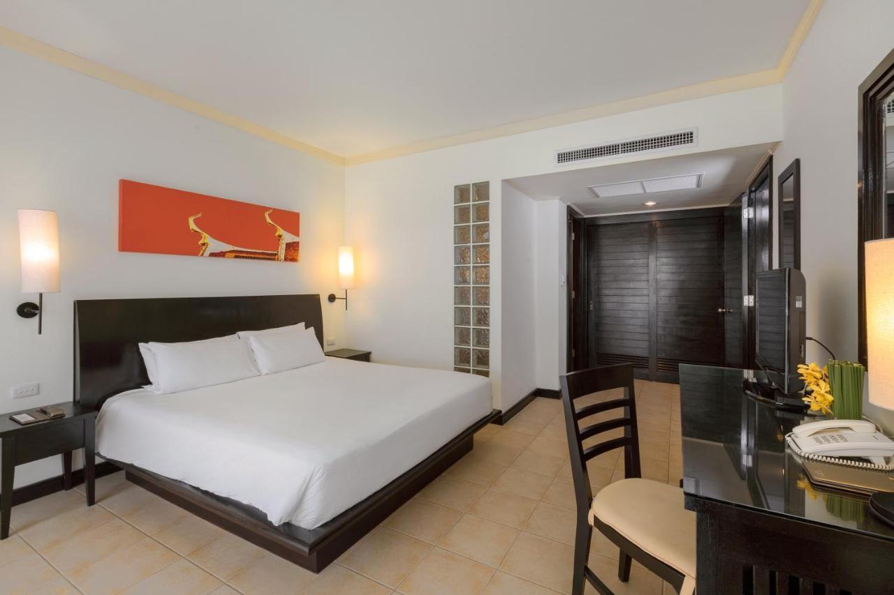 होटल Centara Phuket Kata Beach (Phuket)