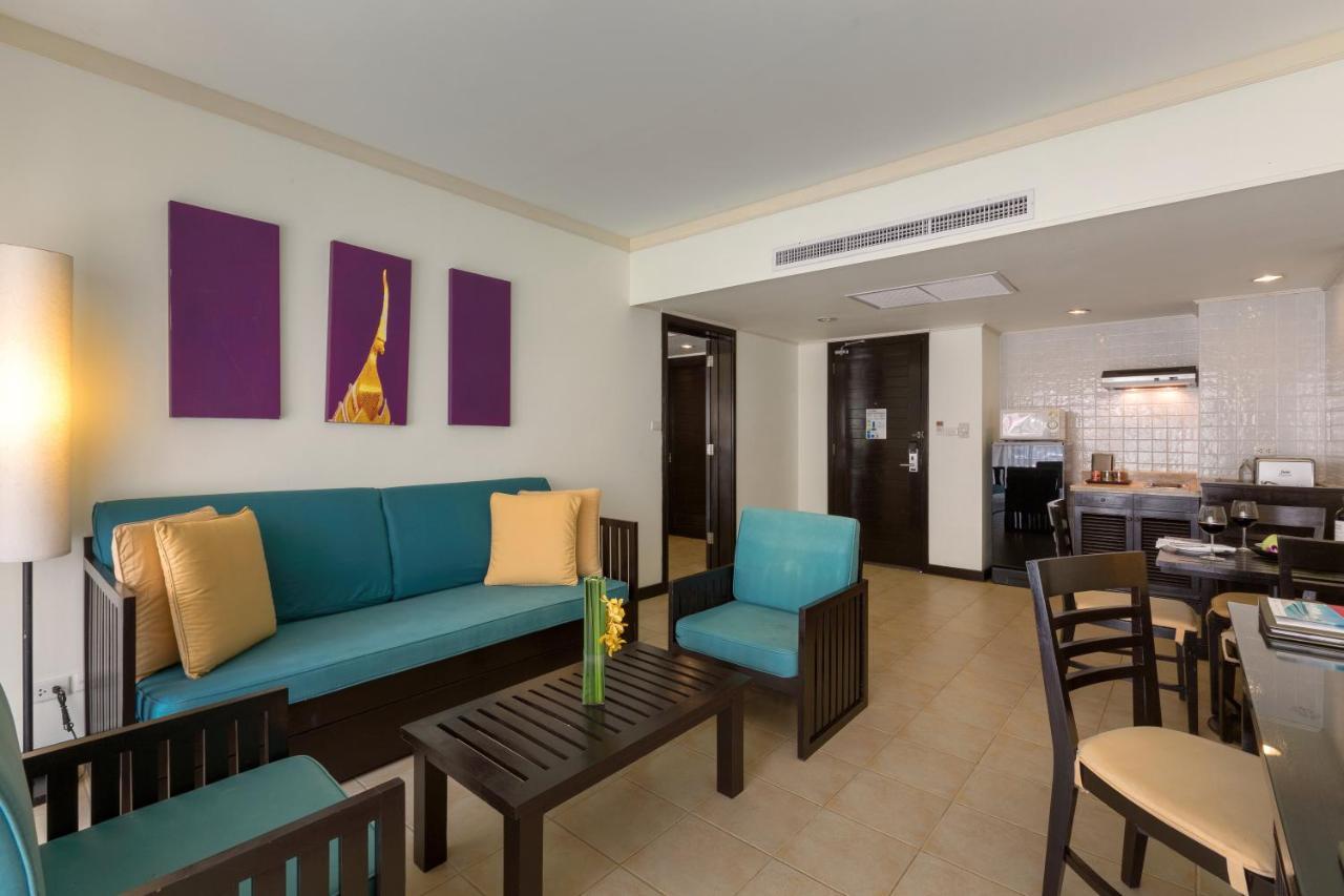 Centara Phuket होटल 4*